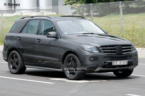 Mercedes-Benz ML-класса приступил к дорожным испытаниям