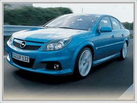 Продам срочно свое авто Opel Astra 3dr 1.8 AT